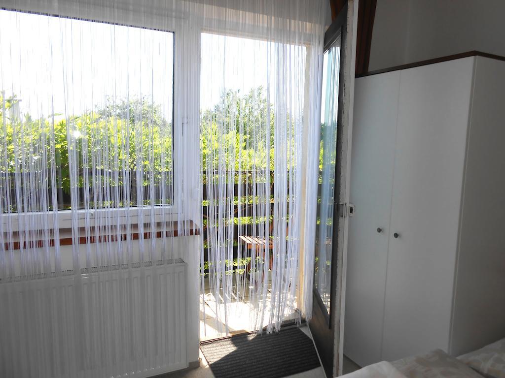 White Rabbit Hall Hotel Poděbrady Cameră foto