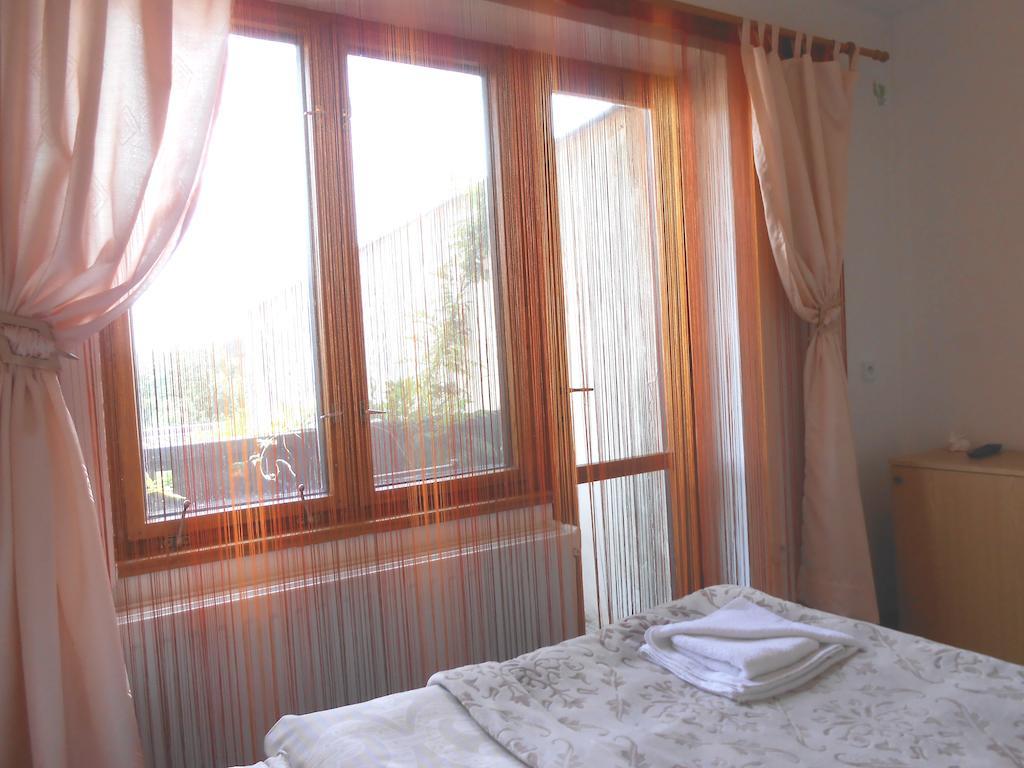 White Rabbit Hall Hotel Poděbrady Cameră foto